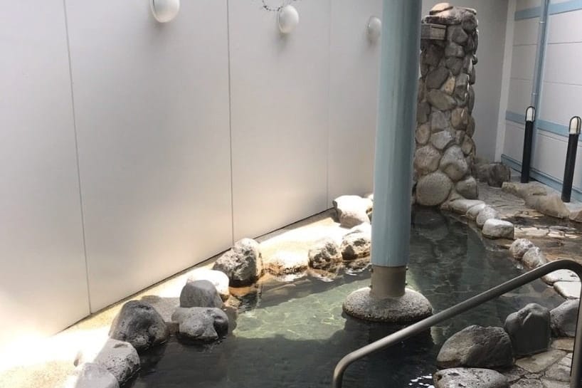 Yudanaka Station Front Kaede Hot Spring