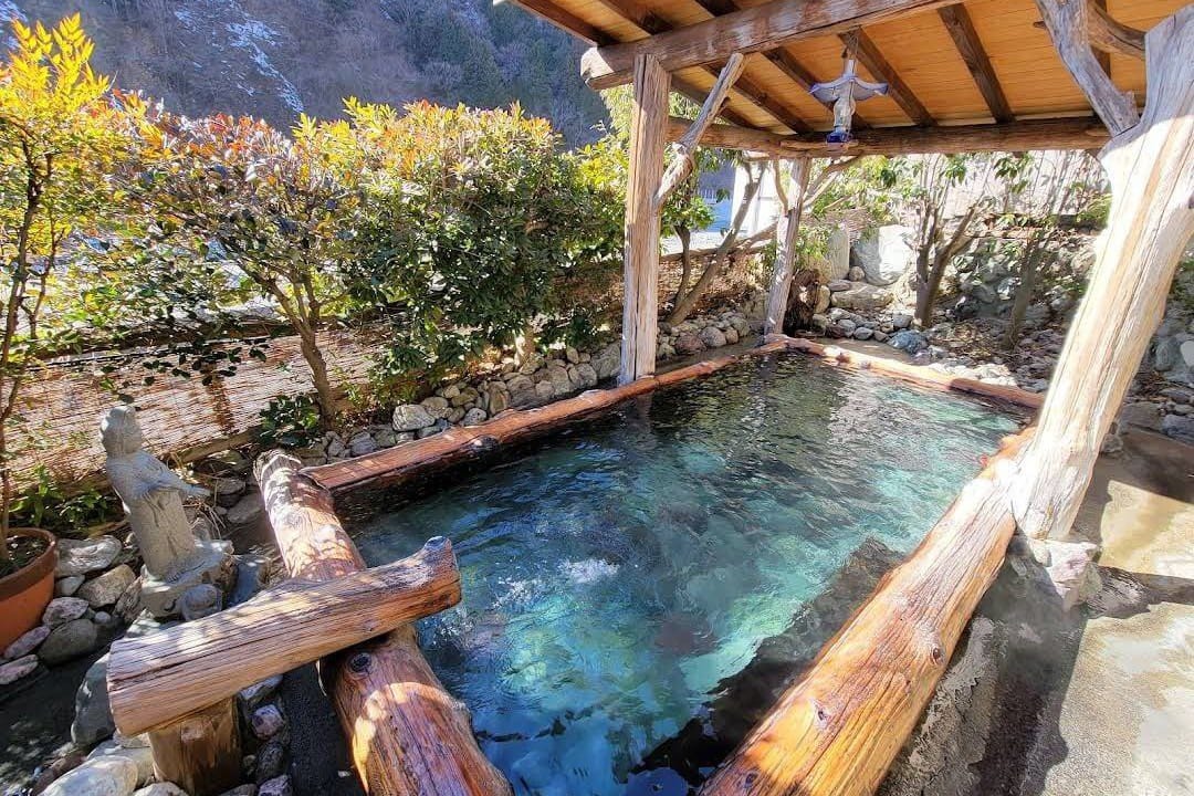 Narada Onsen Shiranekan