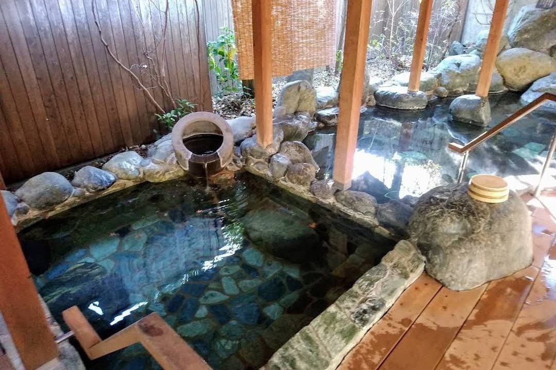 Shimobe Hotel