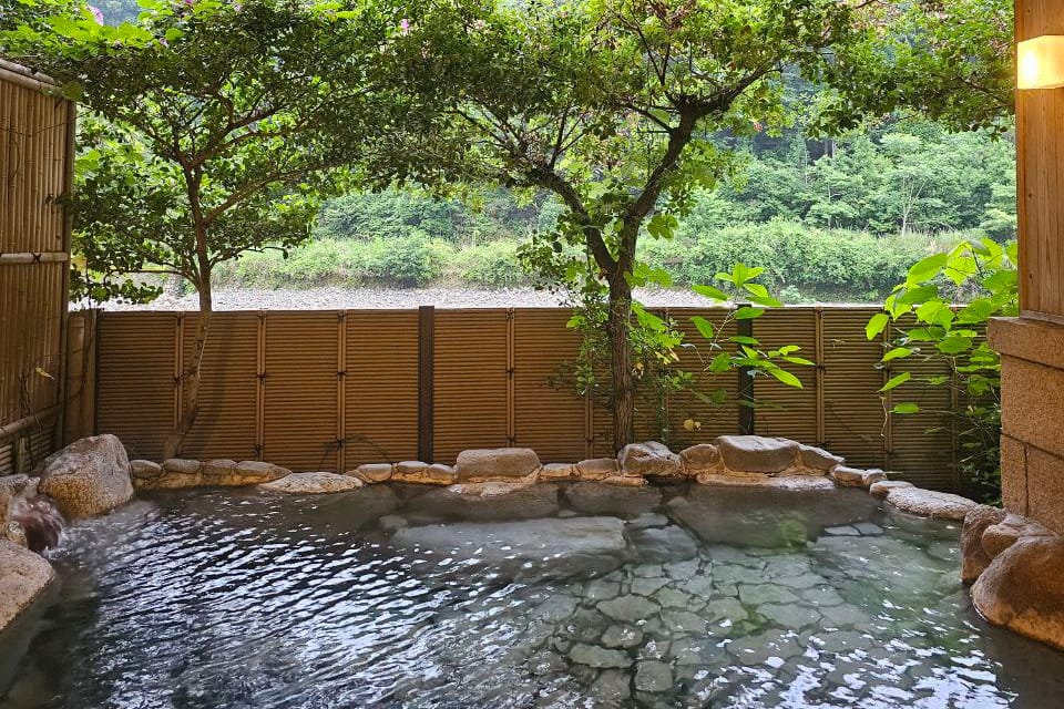 Kawayu Onsen Fujiya