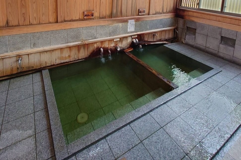 Kumanotearayu Hot Spring