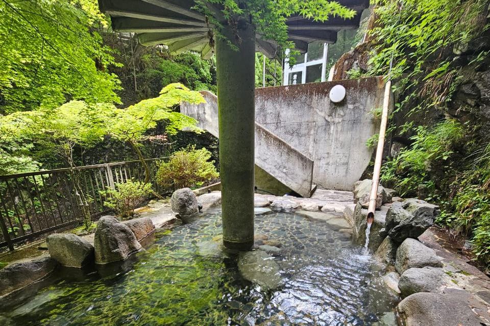 Hakuryukaku