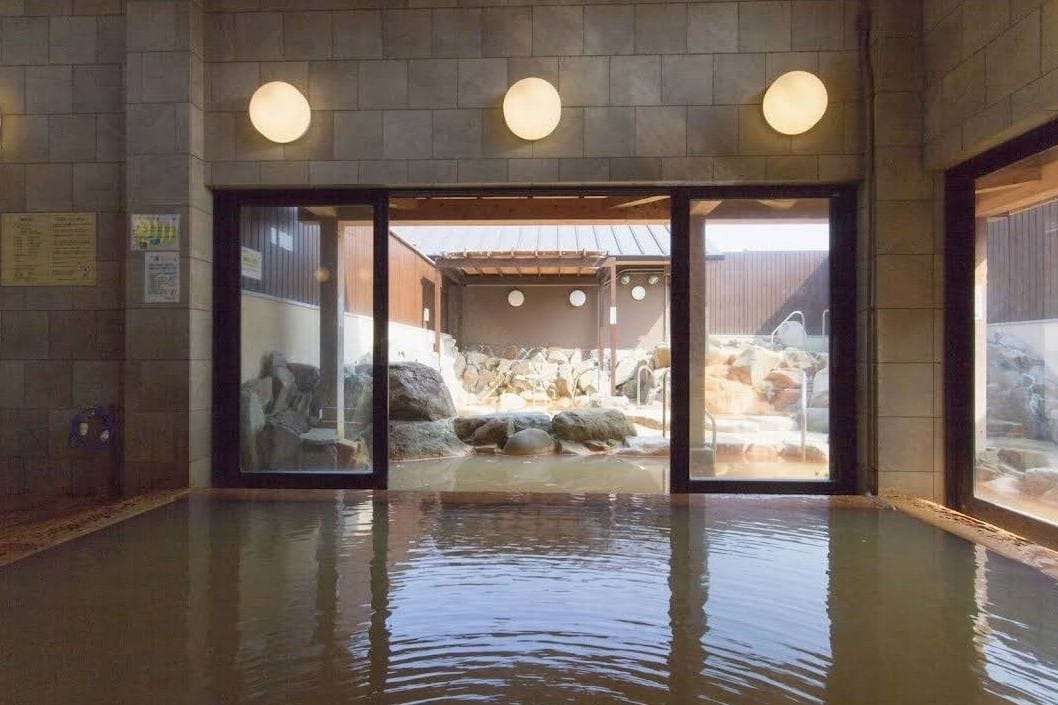 Kawa No Eki Sen Koya Koi Bo Taru Onsen Kan