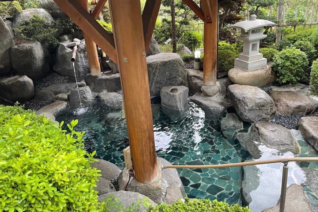 Hayabusa Hot Spring