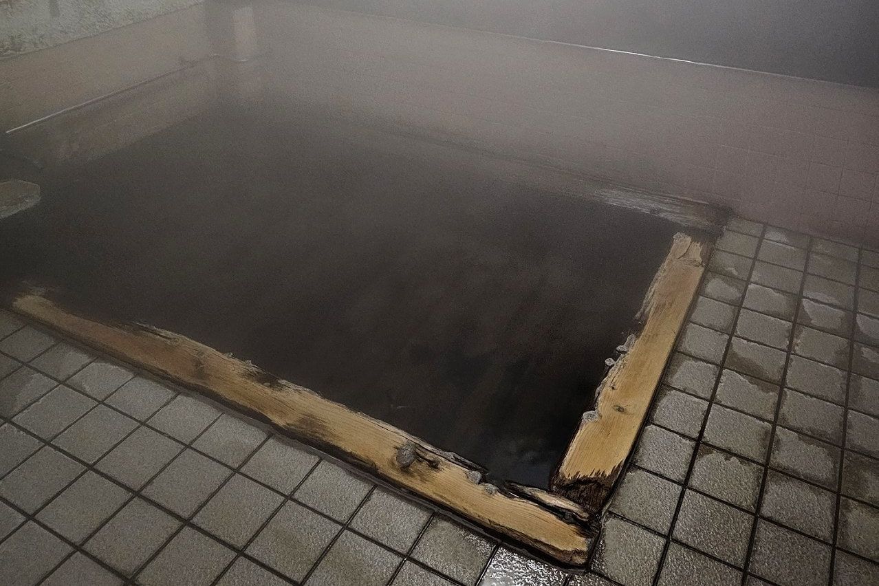 Public Bath No.4 Take-no-yu