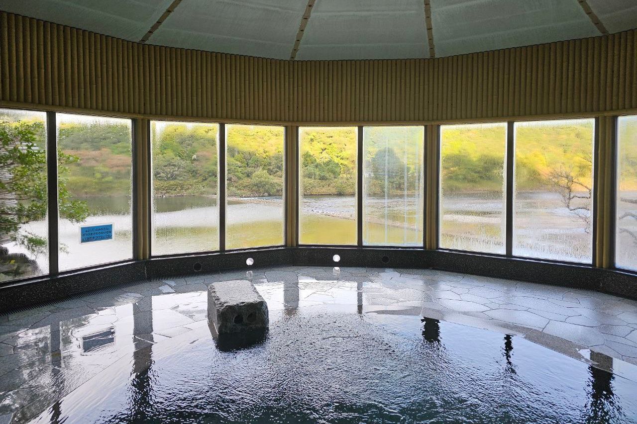 Ebine Hot Spring