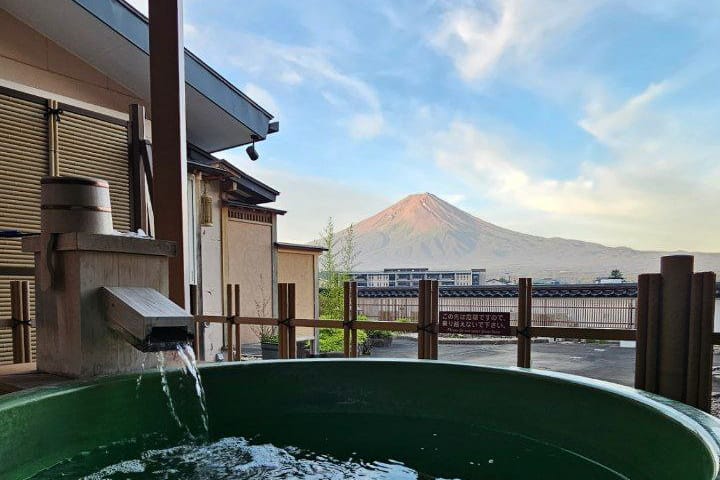 Fuji Kawaguchiko Onsen Hotel Konansou