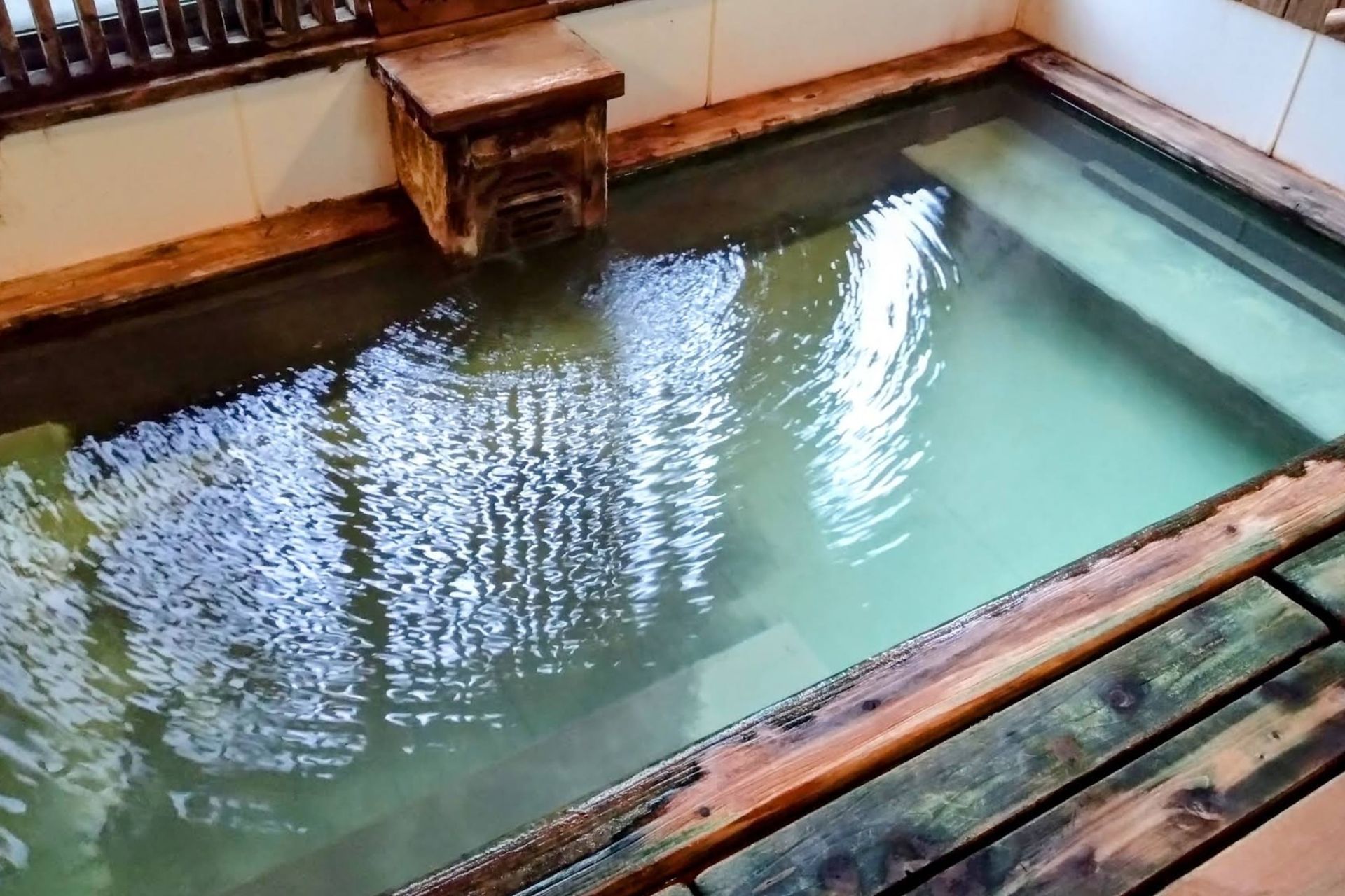 Zao Onsen Yu-no-yado Ringoya