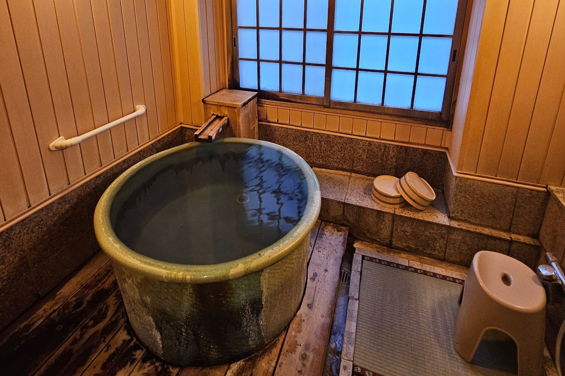Nakamuraya Ryokan