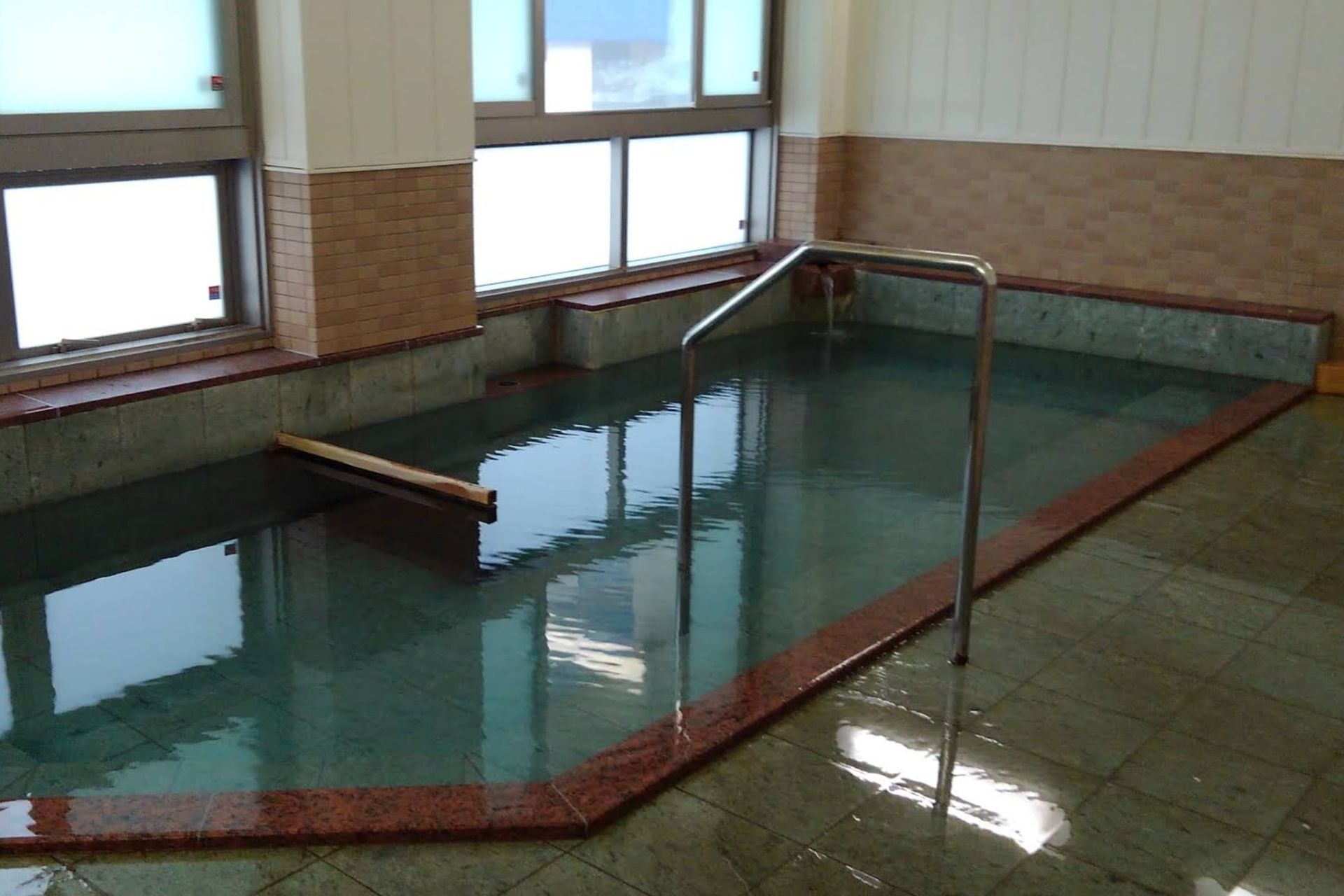 Yunohama Onsen Kamiku Public Bath