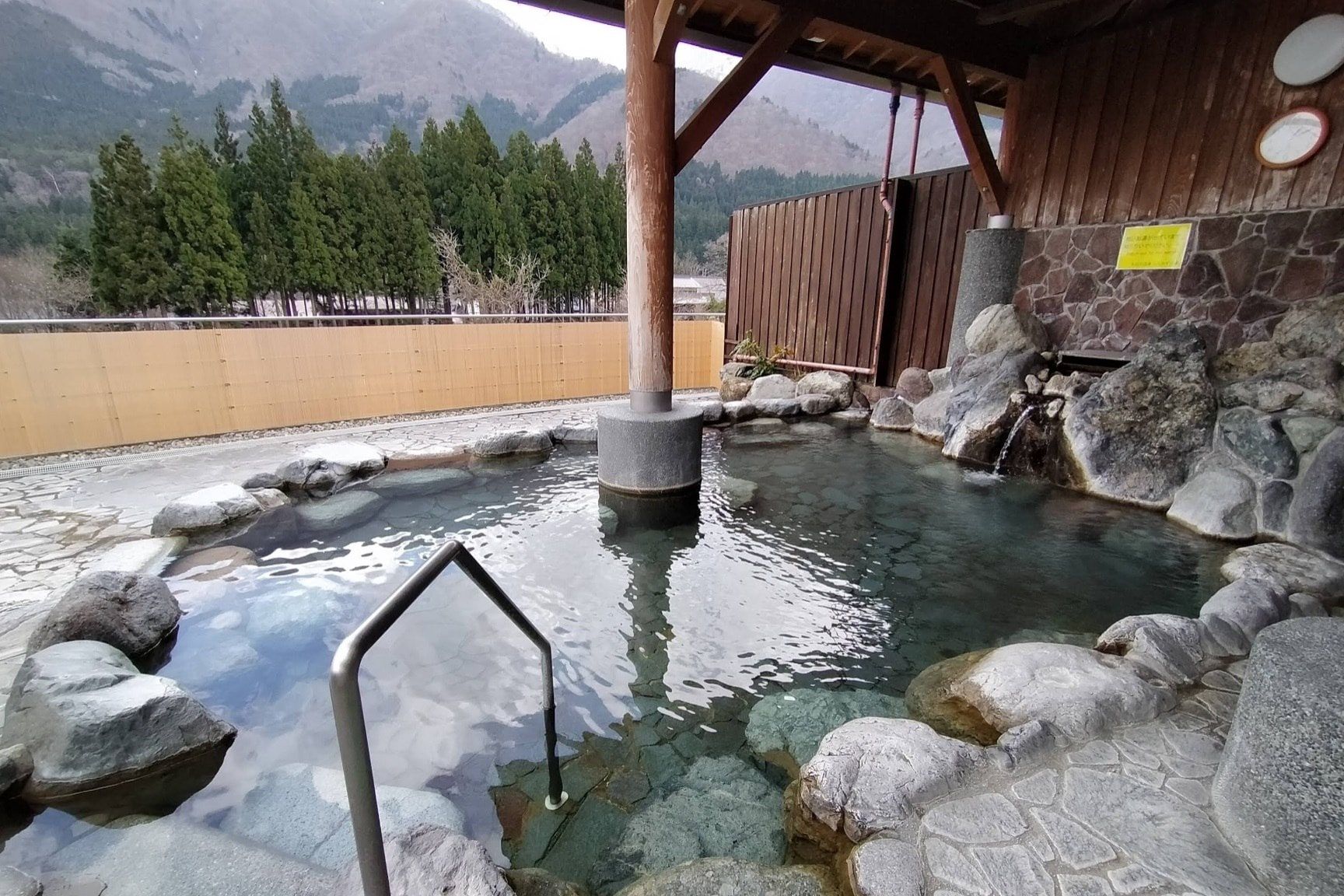 Shiramizu-no-yu Oshirakawa Hot Spring