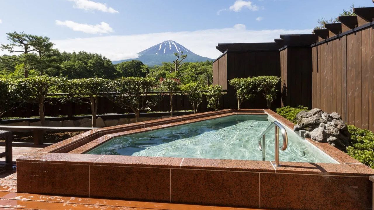Onsen - Fuji Yurari Hot Spring — photo 9