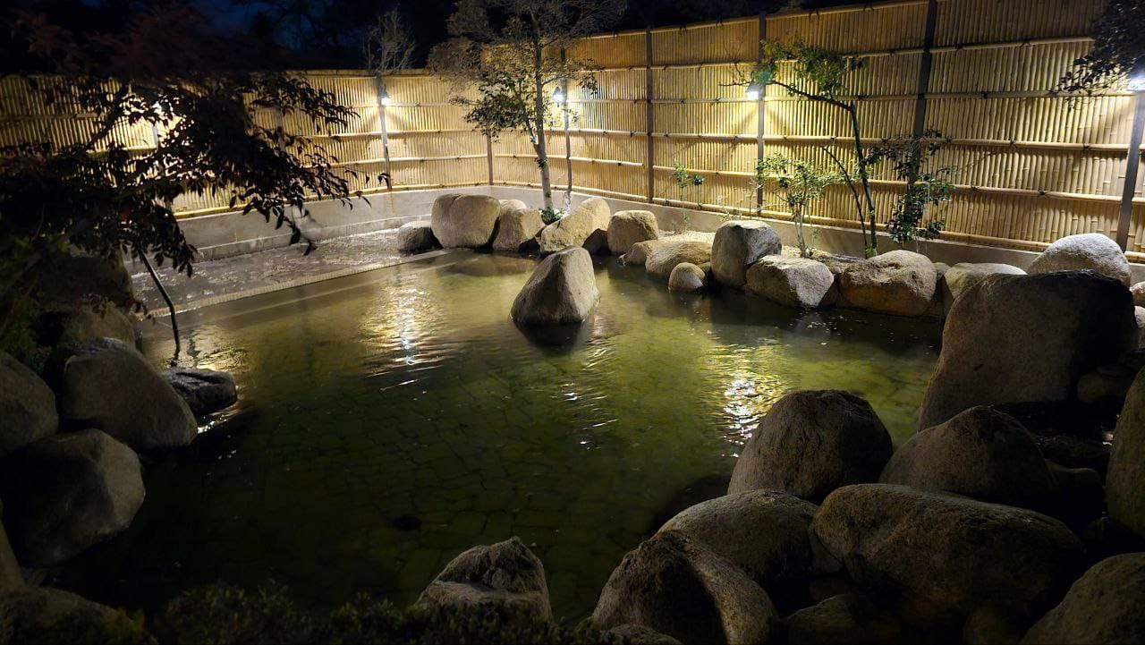 Green Hotel — photo 11