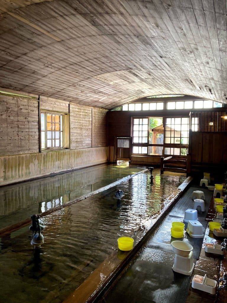 Thounsand-person bath Kanaya Ryokan — photo 5