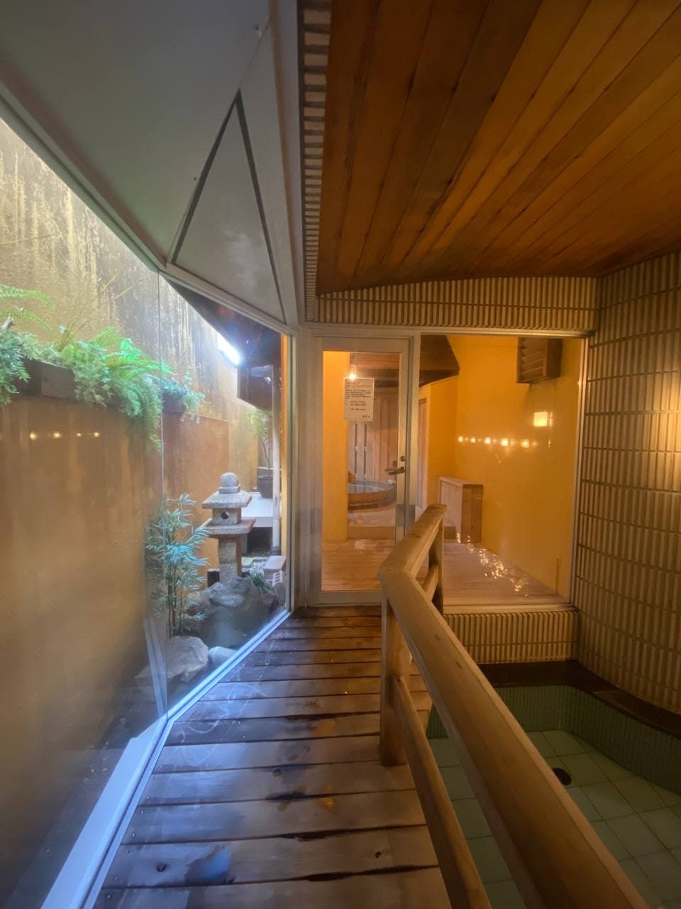 Jimotoya, photo 3