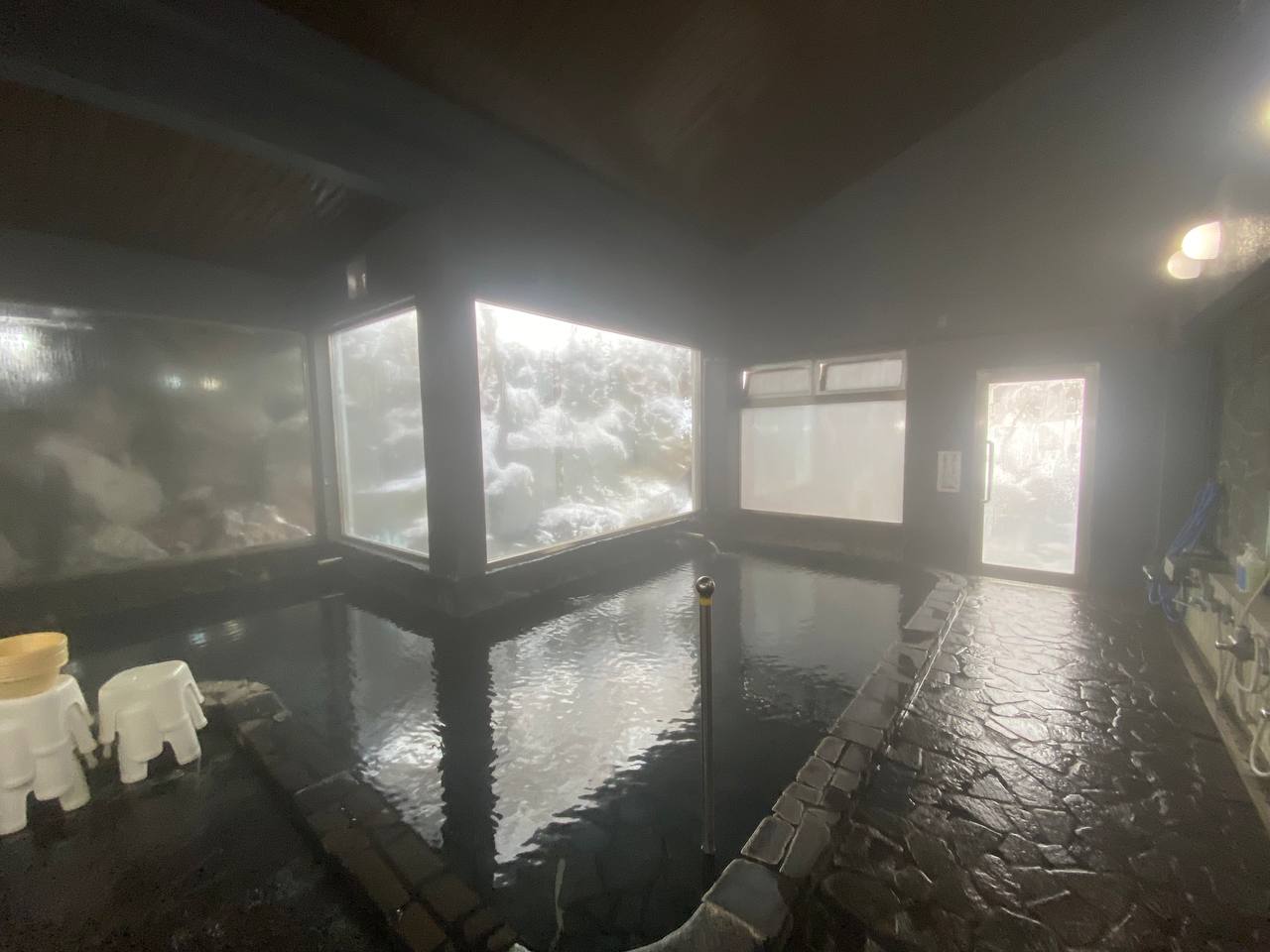 Shirane Onsen Dai Rotemburo Kusushi No Yu — photo 1