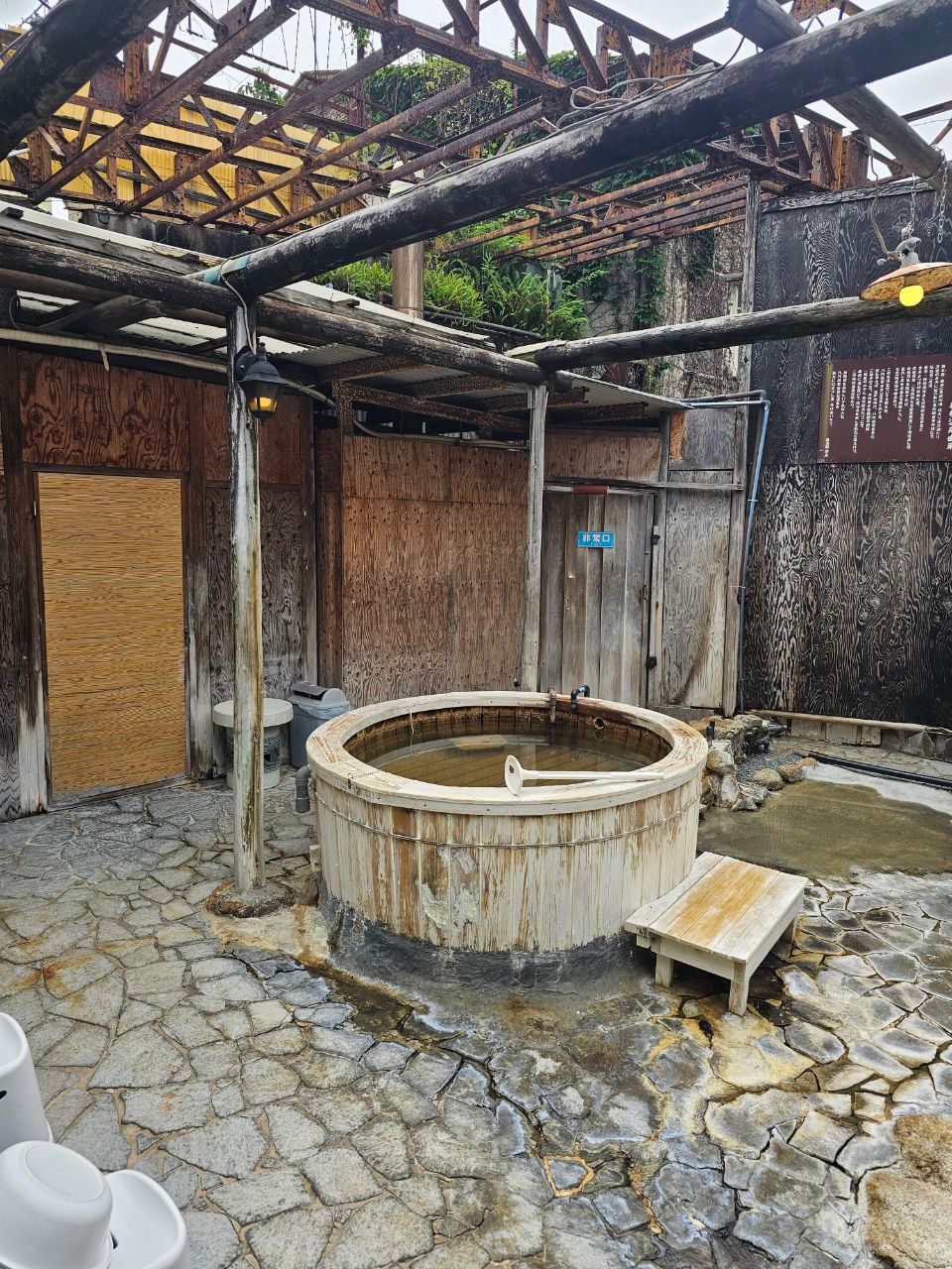 Shirahama Kan — photo 8