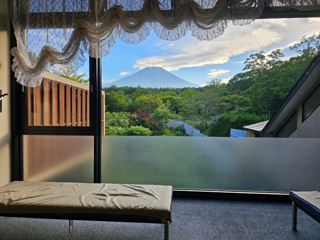 Yamanakako Onsen Benifuji no Yu hot spring — photo 9