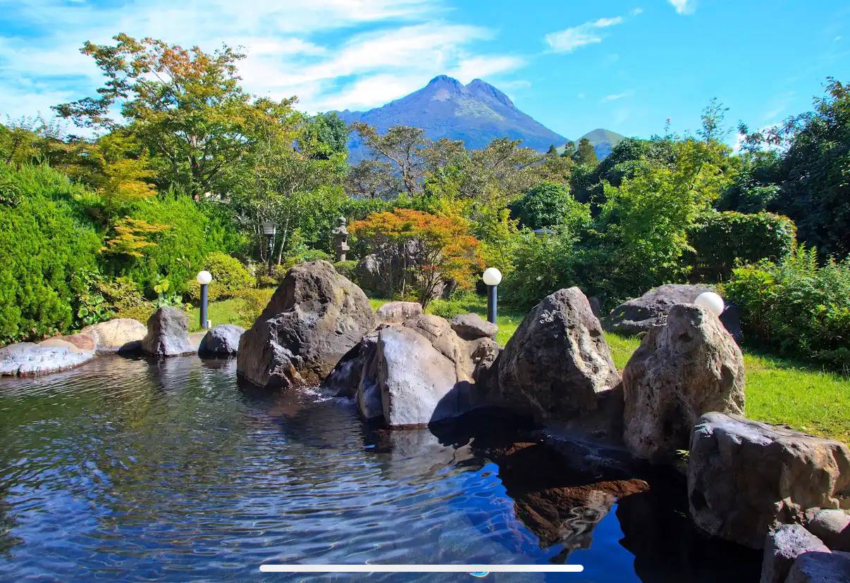 Yufuin Sansuikan — photo 1