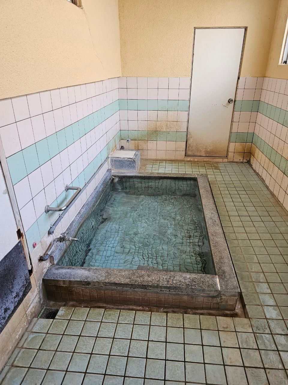 Uchikamado Onsen, photo 2