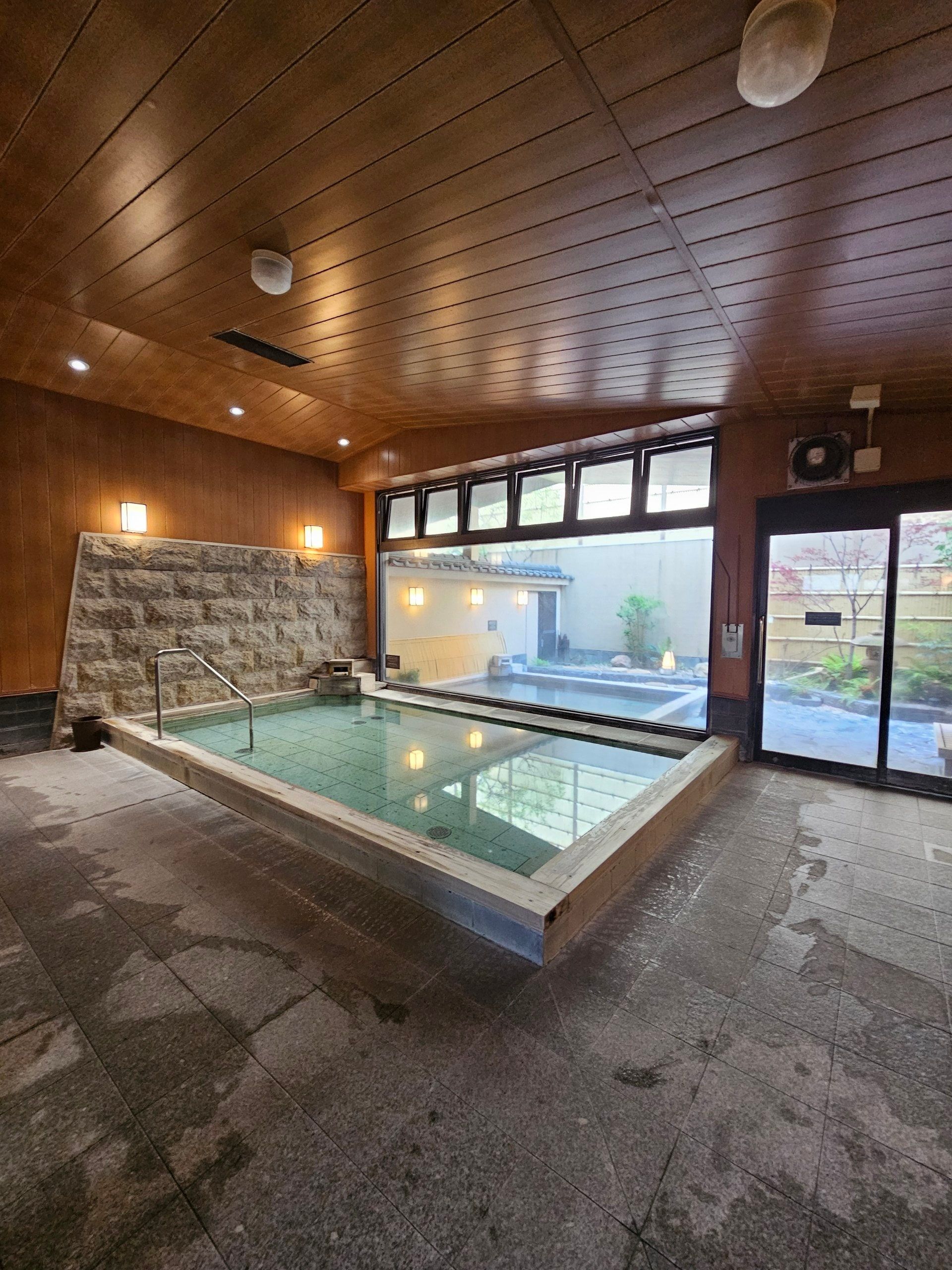 Nishitetsu Resort Inn Beppu, фото 2