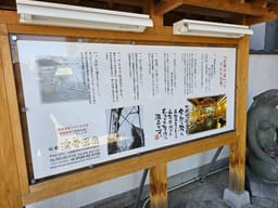 Review photo 3