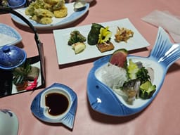 Review photo 4