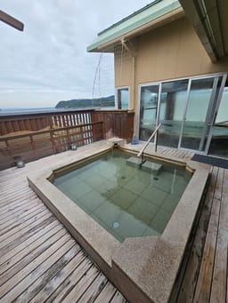 Review photo 4
