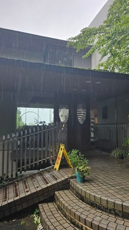 Review photo 1