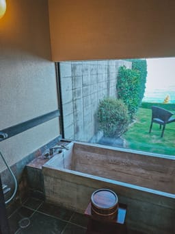 Review photo 4