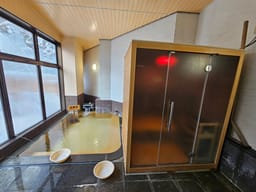 Review photo 4